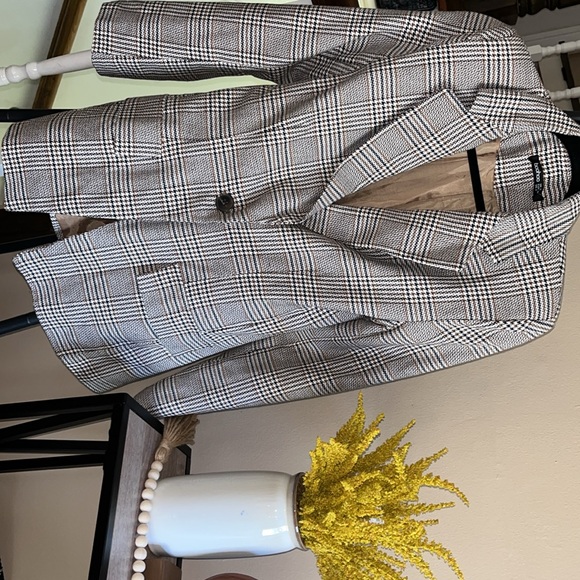 Patterned Blazer - Picture 11 of 11